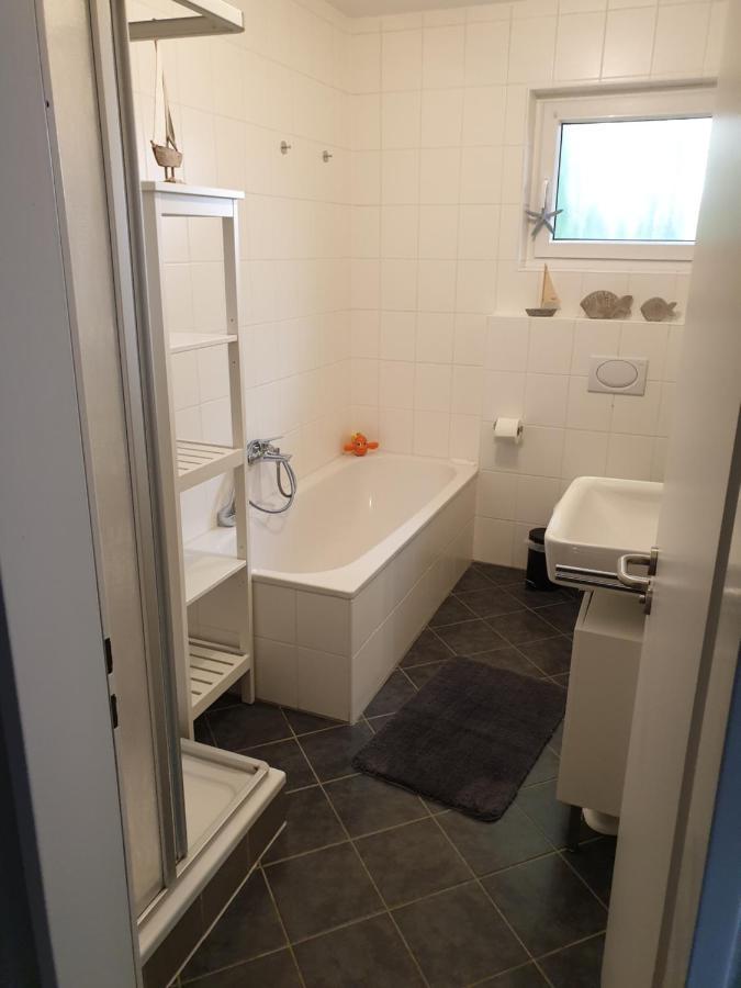 Ferienwohnung Voelker, Wenige Schritte Zum Meer, Wlan, 3 Sz, Kinder Geeignet, Sackgasse, Horumersiel - Nordsee, Erdgeschoss Schillig Dış mekan fotoğraf
